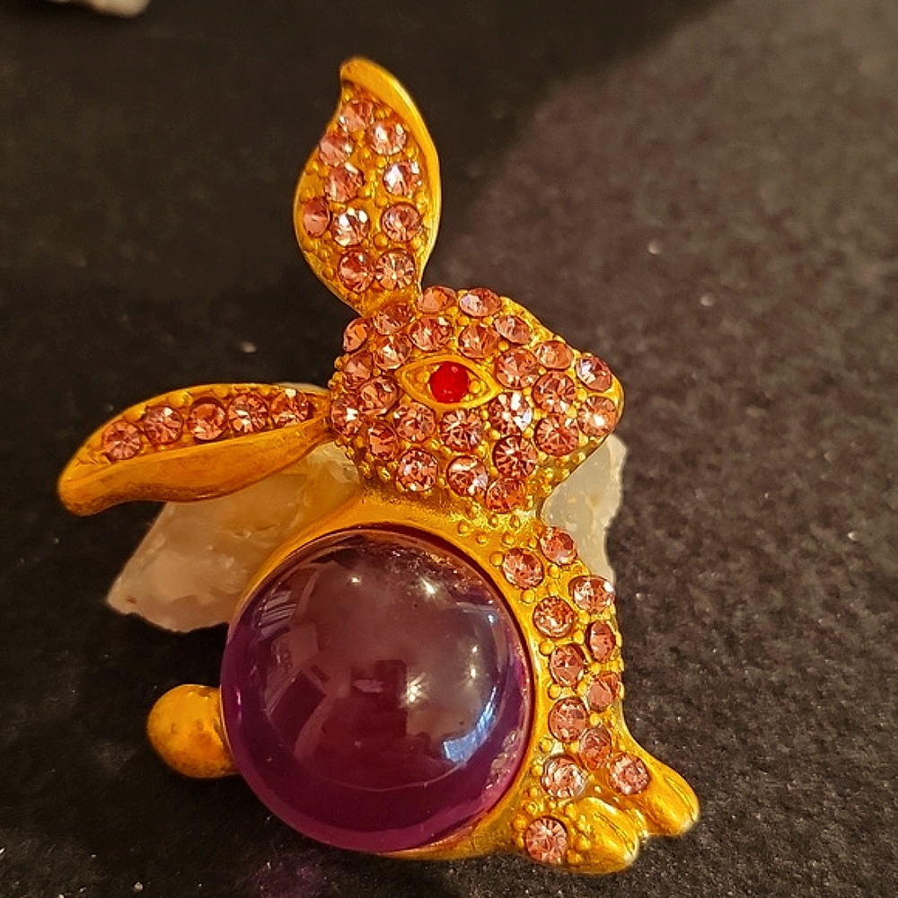 Large Pink/Purple Crystal Jelly Belly Bunny